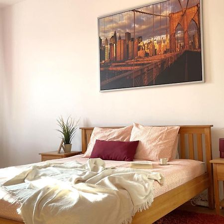 Apartament Swietojanska Apartment กดิเนีย ภายนอก รูปภาพ