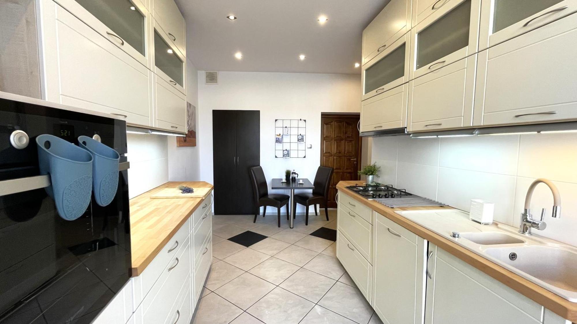 Apartament Swietojanska Apartment กดิเนีย ภายนอก รูปภาพ